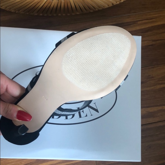 Brand new Steve Madden Carina heels - Picture 3 of 6